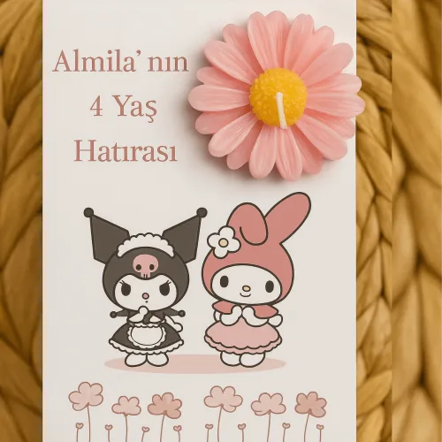 4 Yaş Doğum Günü Çiçek Mumlu Hediyelik Kart – Pembe Temalı Kişiye Özel Parti Hatırası 4 Yaş Doğum Günü Çiçek Mumlu Hediyelik Kart – Pembe Temalı Kişiye Özel Parti Hatırası