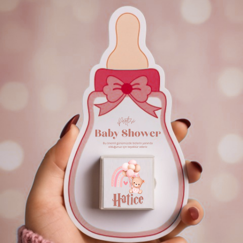 Kişiye Özel Biberon Şeklinde Baby Shower Hediyelik ve Madlen Çikolata Seti – Pembe & Mavi Tasarım Bebek Şekeri