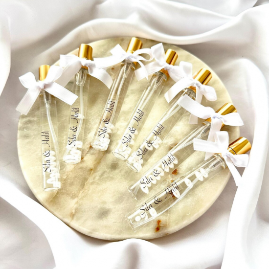 Kişiye Özel Cam Parfüm Şişesi Hediyelik – Söz, Nişan ve Nikah Hatıralığı