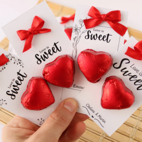 Kişiye Özel Kalp Çikolatalı Kart Hediyelik – Love is Sweet Nikah & Nişan Hediyesi