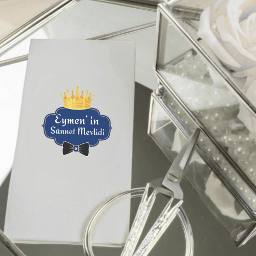 Kişiye Özel Sünnet Mevlidi Peçetesi – Taç ve Papyon Tasarımlı İsimli Peçete