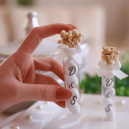 Kişiye Özel Tüp Şişede Badem Şekeri Hediyelik