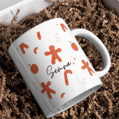 Yılbaşı Temalı Kişiye Özel İsimli Porselen Kupa – Gingerbread & Yeni Yıl Desenli